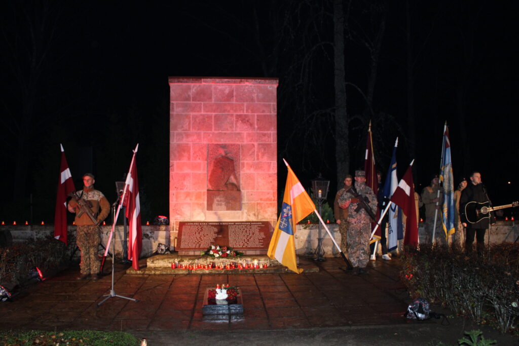 Aluksniesiem.lv raksta attēla aizvietotājs