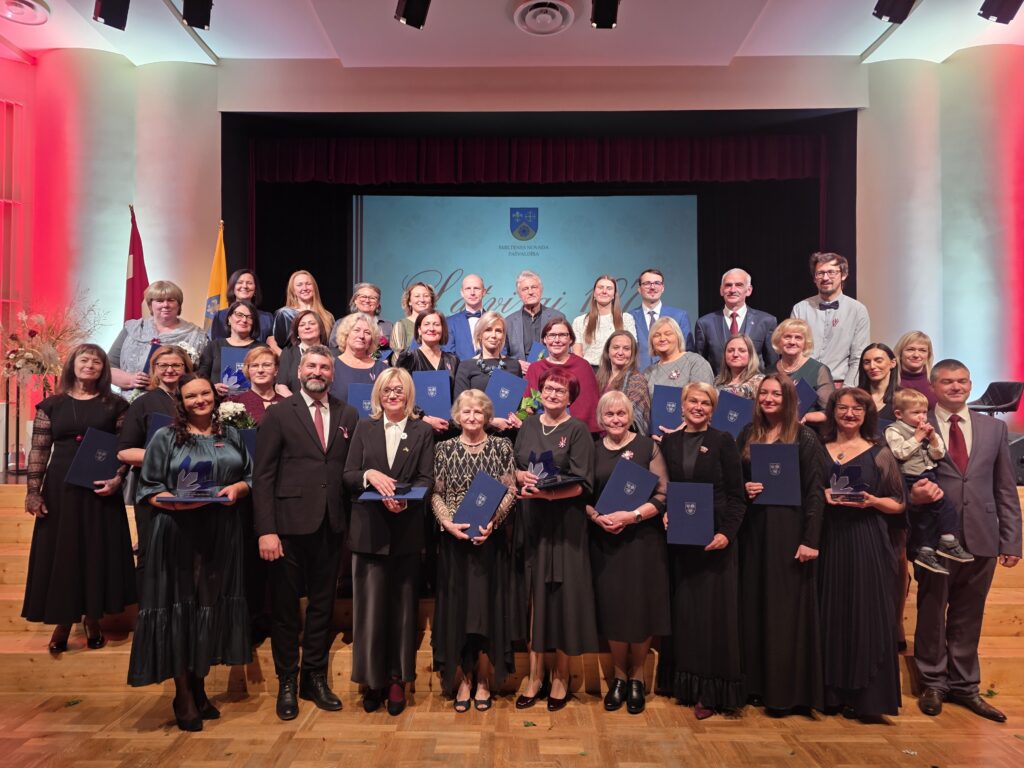 Aluksniesiem.lv raksta attēla aizvietotājs