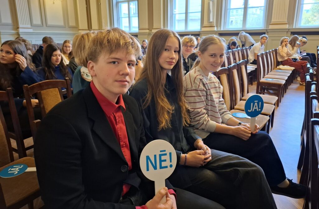 Aluksniesiem.lv raksta attēla aizvietotājs