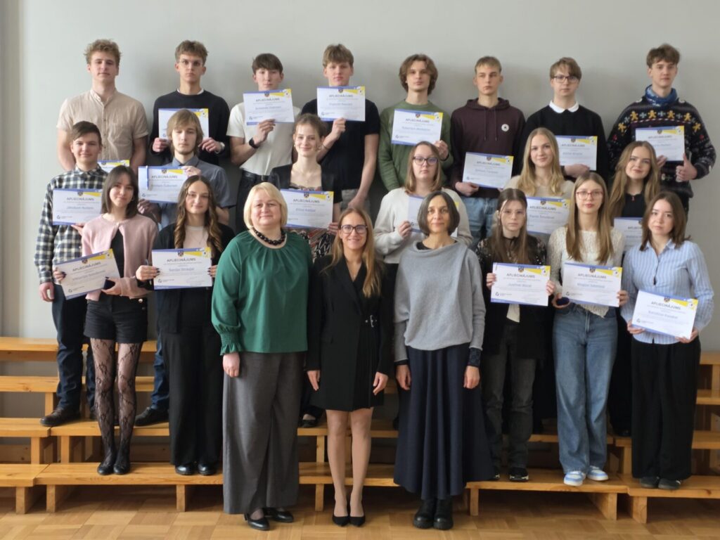 Aluksniesiem.lv raksta attēla aizvietotājs