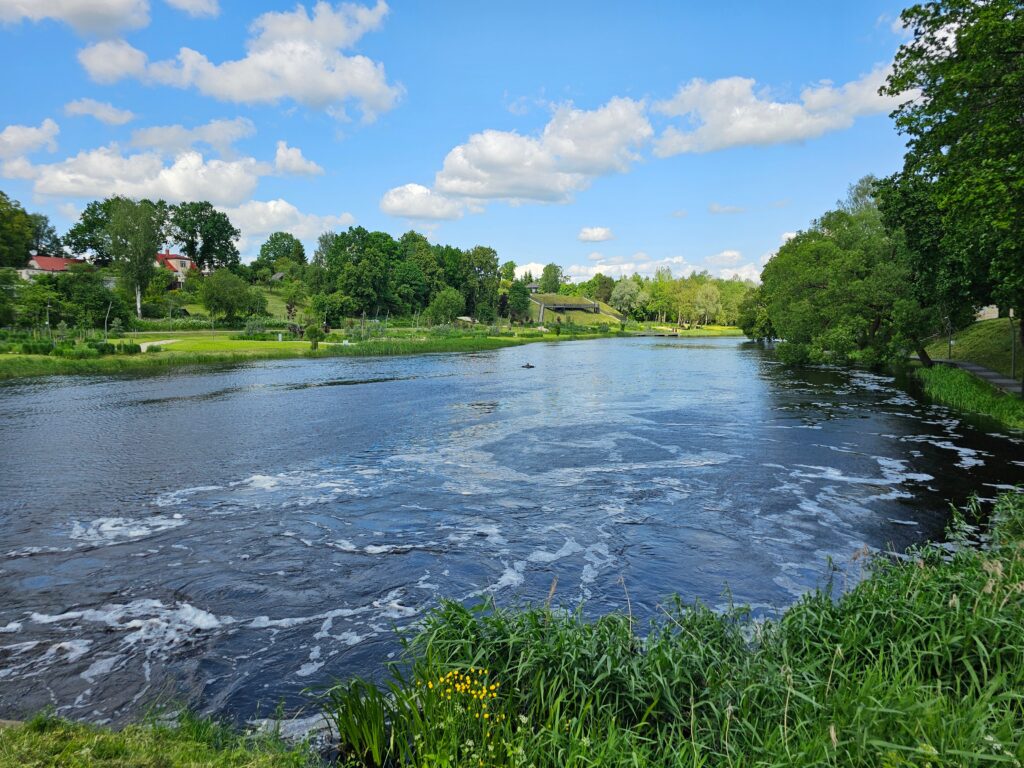Aluksniesiem.lv raksta attēla aizvietotājs