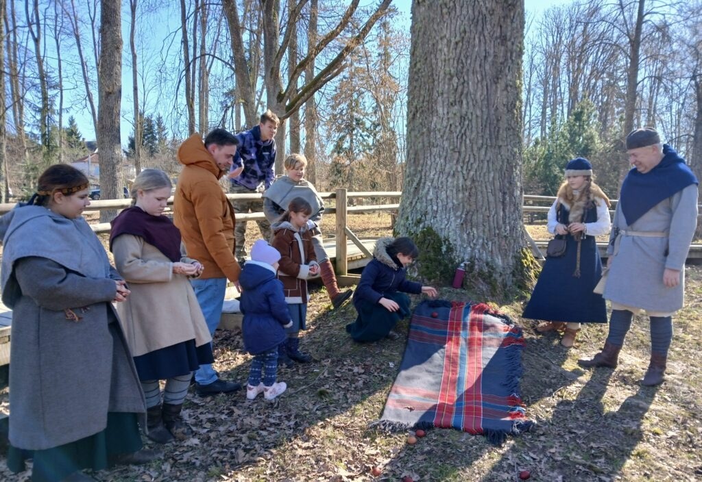 Aluksniesiem.lv raksta attēla aizvietotājs