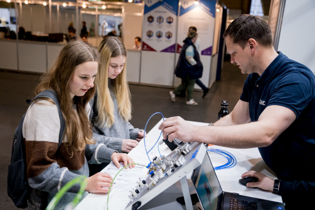 Aluksniesiem.lv raksta attēla aizvietotājs